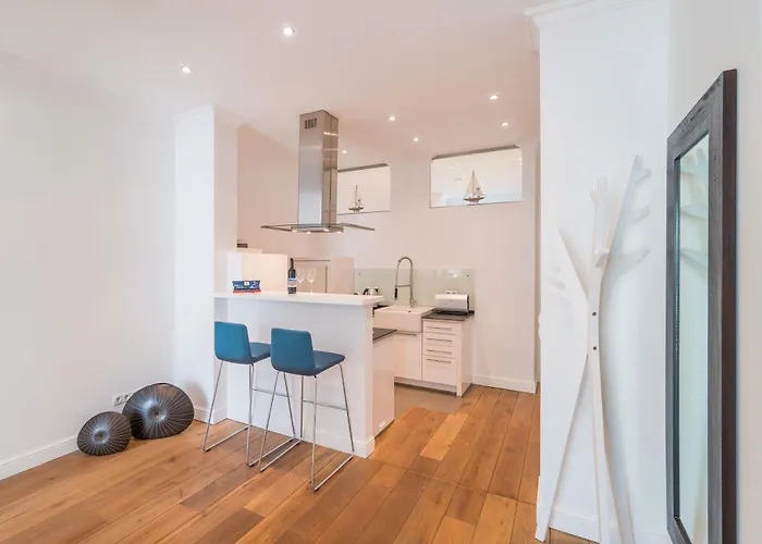 Baltic Pearl * Зеллин